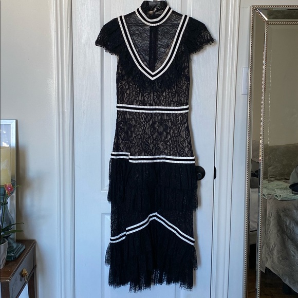 Alice & Olivia black and white lace dress - Picture 2 of 5